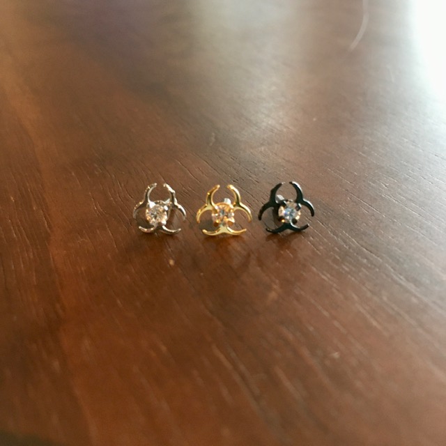 レイブンスカル　ボディピアス