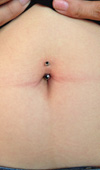 ボディピアス　ネイブル